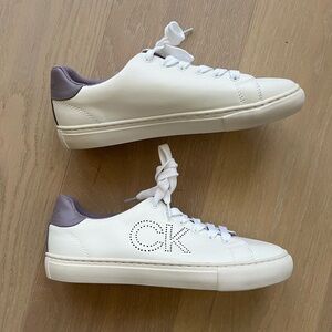 Calvin Klein sneakers women’s size 8.5